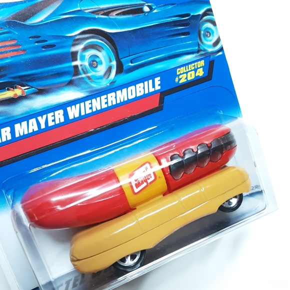 HOT WHEELS VINTAGE OSCAR MAYER WIENERMOBILE COLLECTOR # 204 - Picture 3 of 6